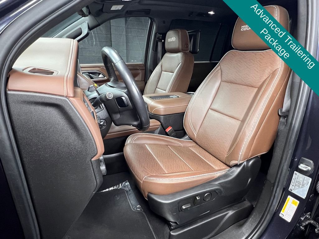 Used 2023 Chevrolet Suburban High Country w/ Advanced Technology Package image 4