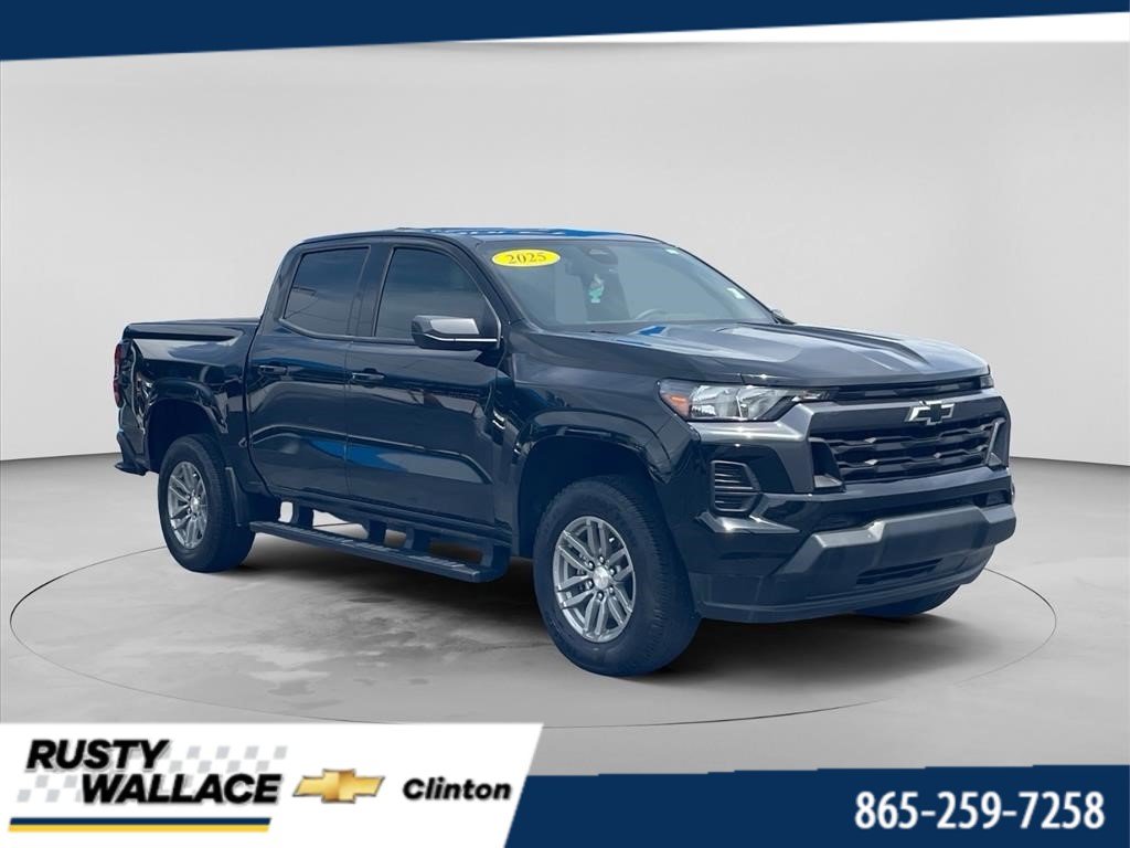 Used 2025 Chevrolet Colorado LT RWD video 1