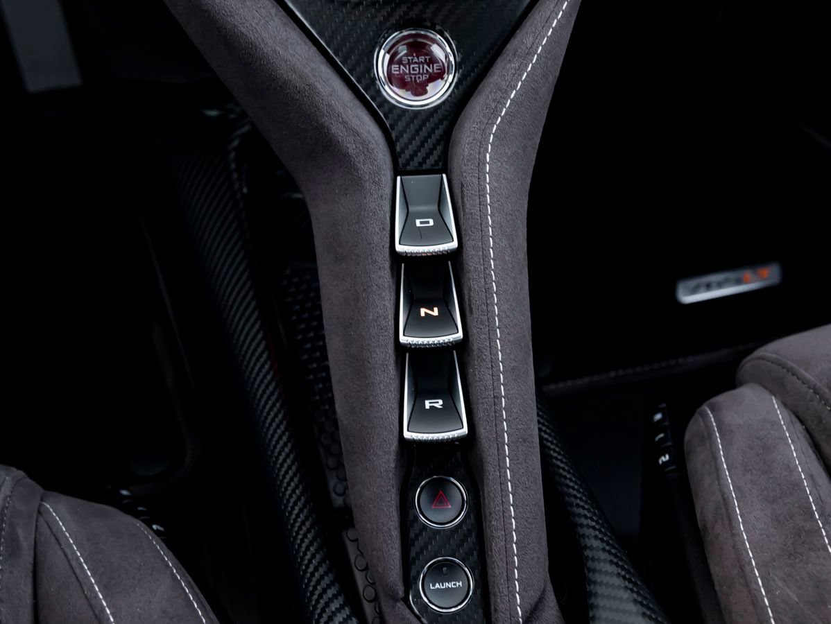 Used 2022 McLaren 765LT RWD image 26
