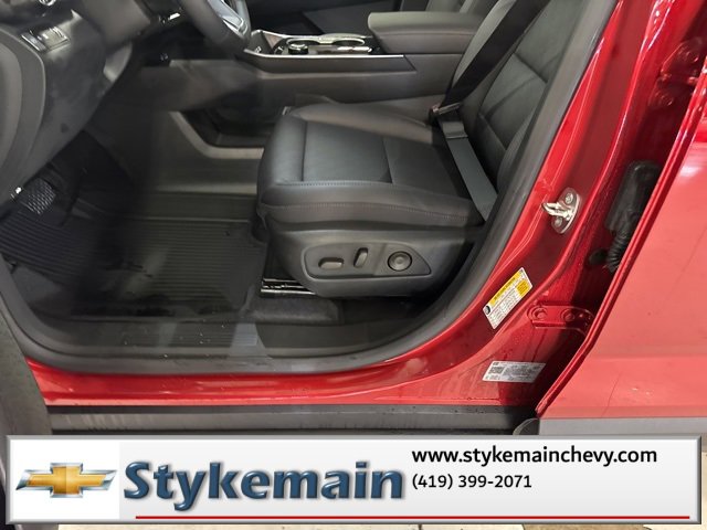 New 2026 Chevrolet Equinox LT w/ Convenience Package II image 32