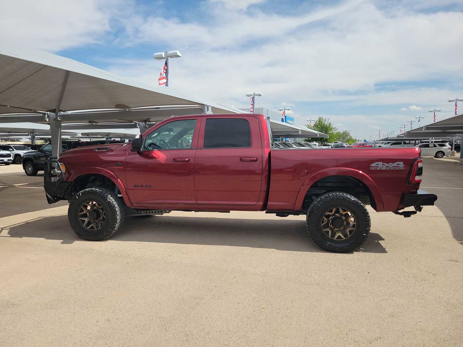 Used 2021 RAM 2500 Laramie w/ Night Edition image 5