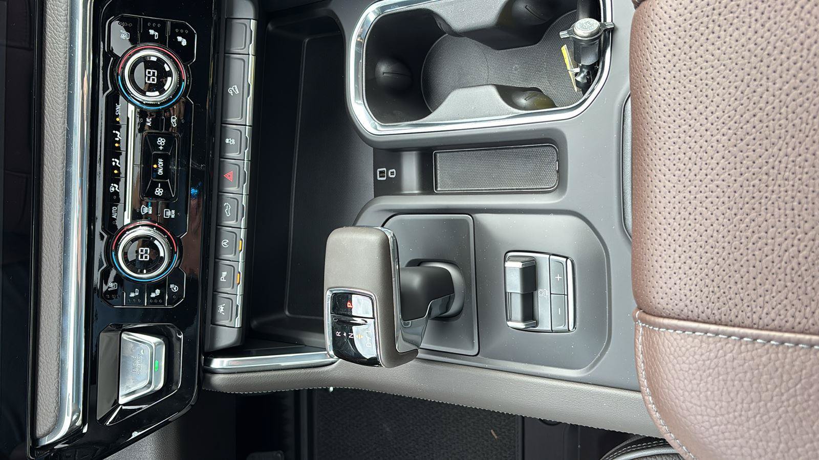 New 2026 GMC Sierra 1500 Denali AWD/4WD image 38