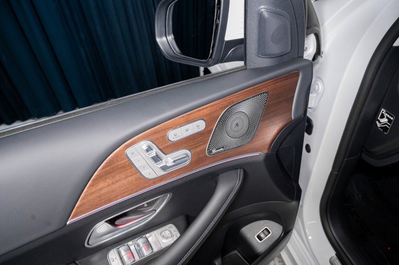 New 2026 Mercedes-Benz GLS 450 4MATIC image 12
