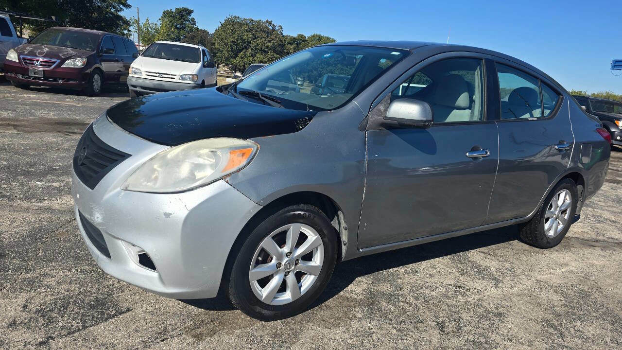 Used 2012 Nissan Versa SL w/ SL Tech Pkg