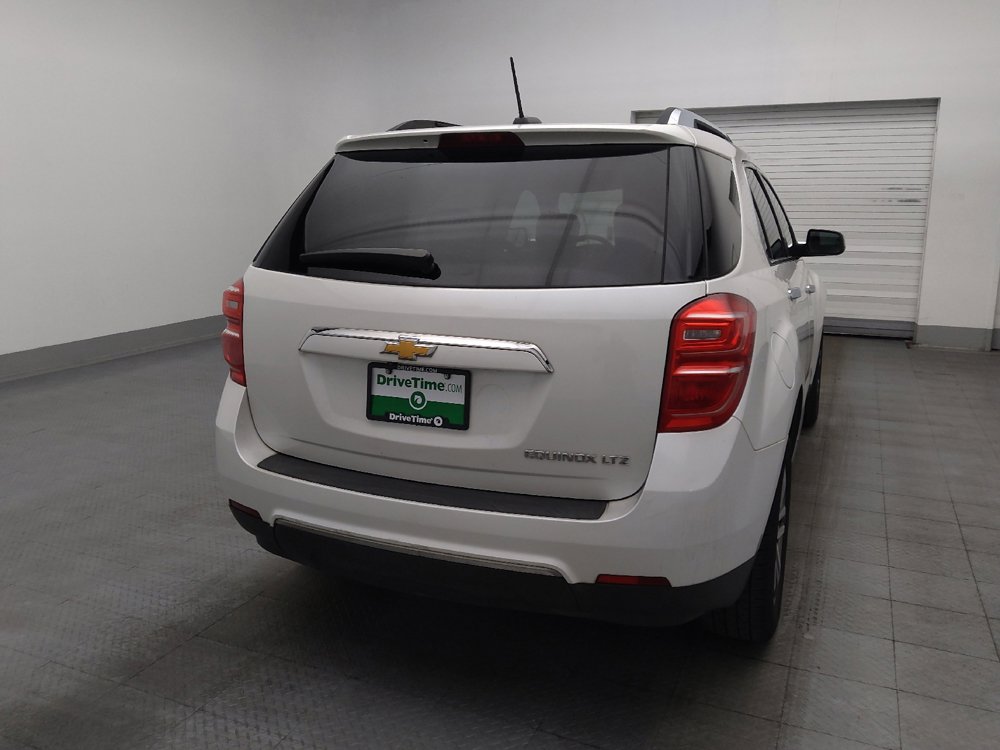 Used 2016 Chevrolet Equinox LTZ w/ Enhanced Convenience Package FWD image 7