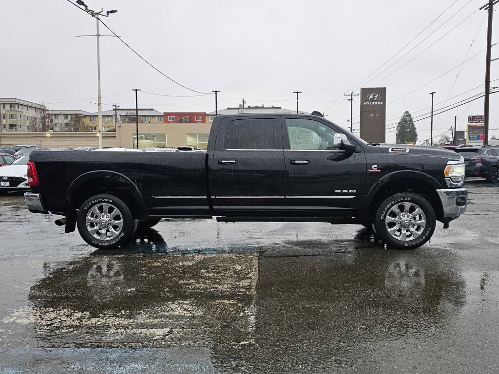 Used 2022 RAM 3500 Limited image 9
