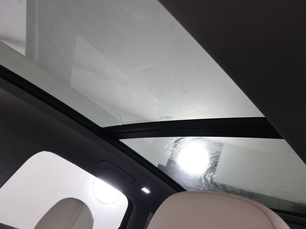 Used 2025 Audi Q6 e-tron Premium Plus w/ Premium Plus image 11