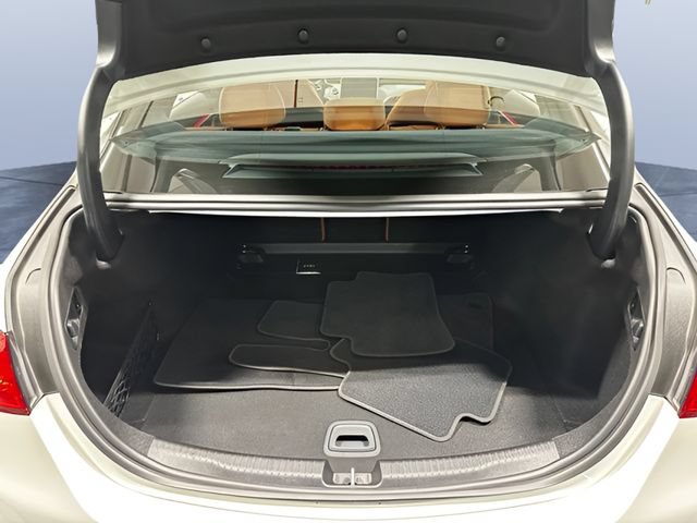 Used 2026 Mercedes-Benz C 300 4MATIC Sedan image 18