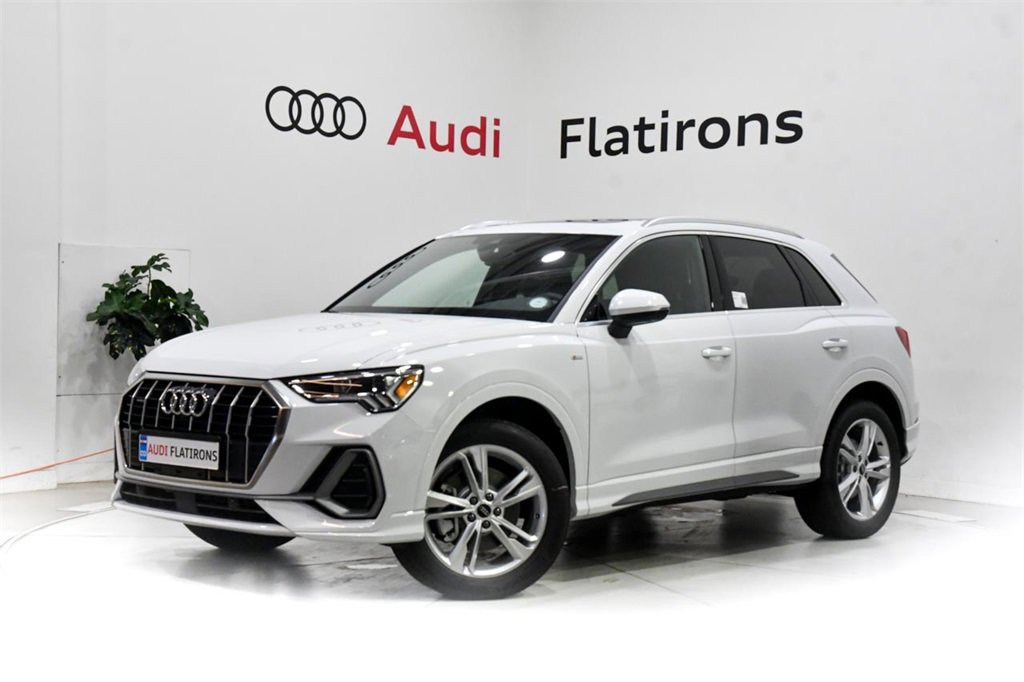Used 2024 Audi Q3 2.0T Premium Plus