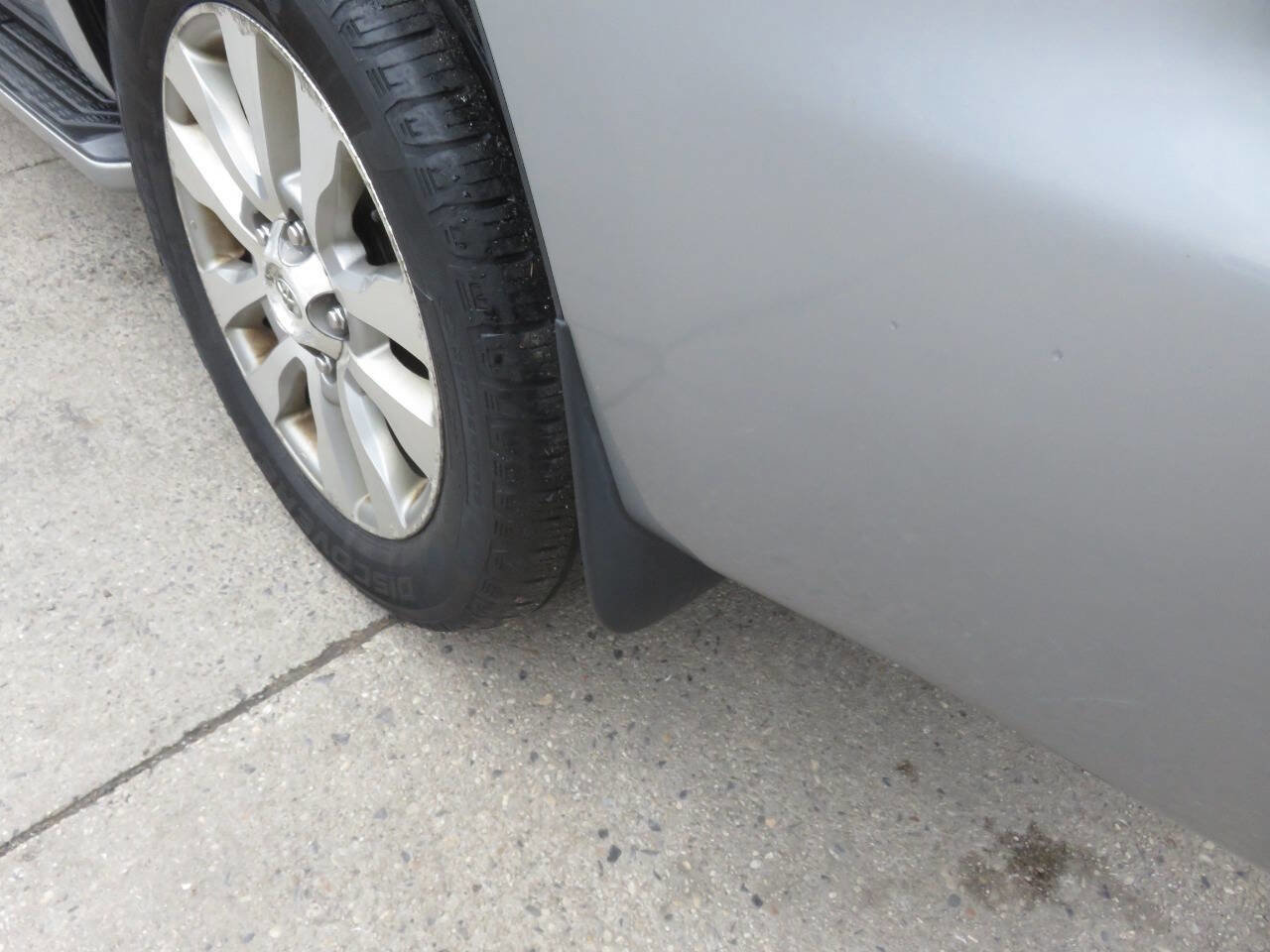 Used 2012 Toyota Sequoia Limited image 37