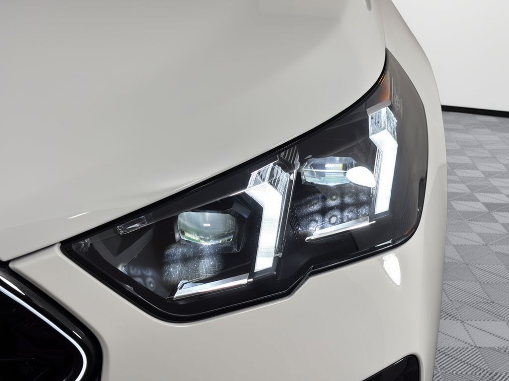New 2027 BMW X2 xDrive28i AWD/4WD image 12