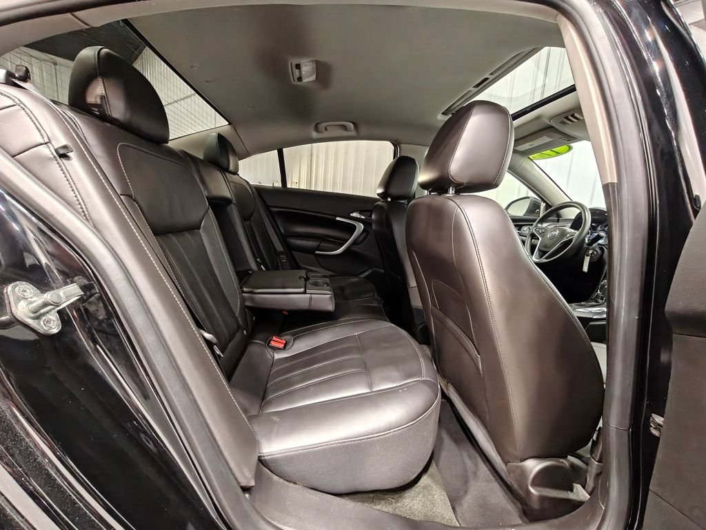 Used 2017 Buick Regal Sport Touring FWD image 20