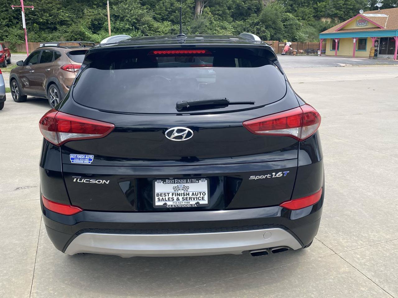 Used 2017 Hyundai Tucson Sport FWD image 7
