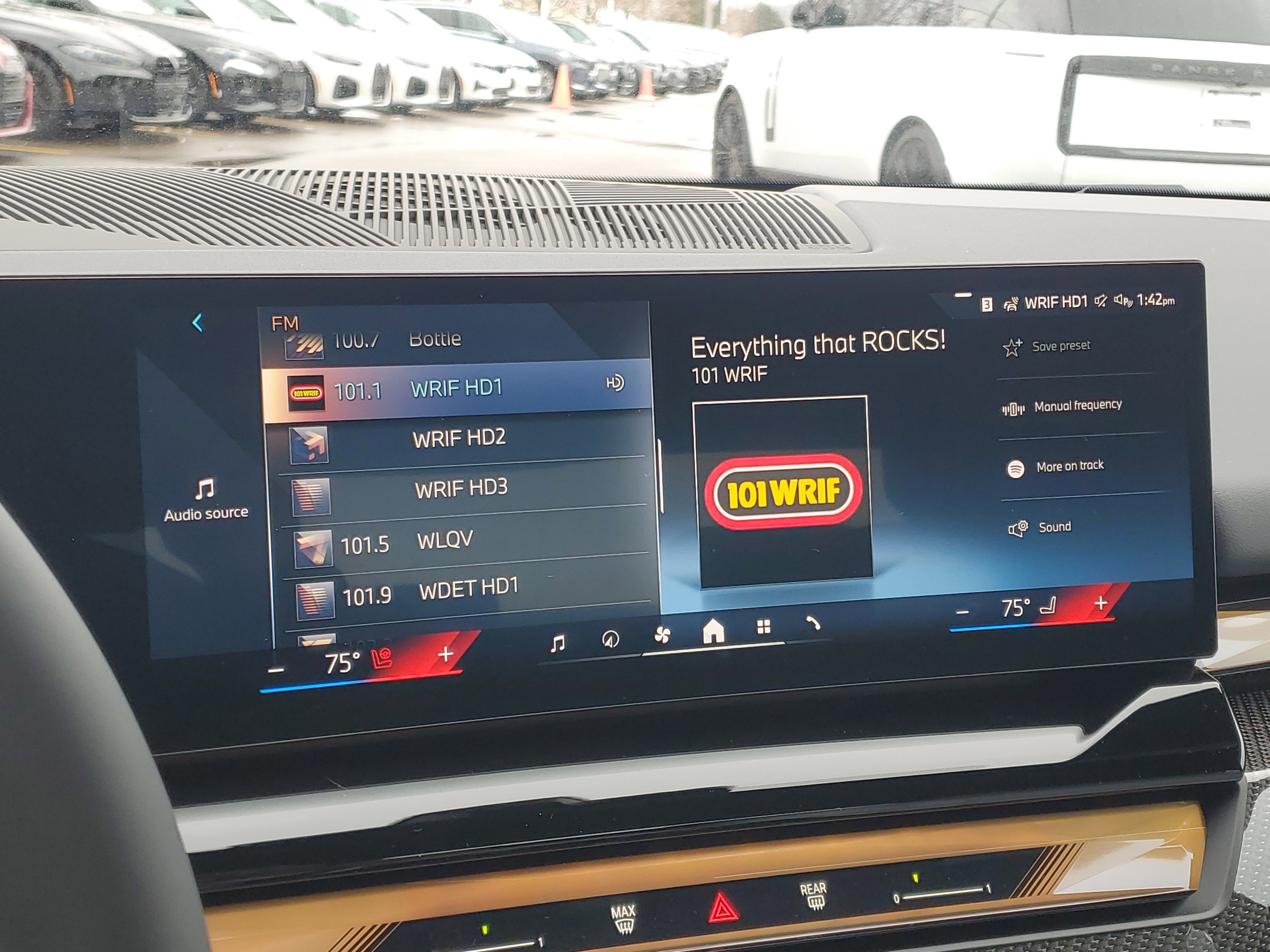 New 2026 BMW 540i xDrive w/ Executive Package image 18