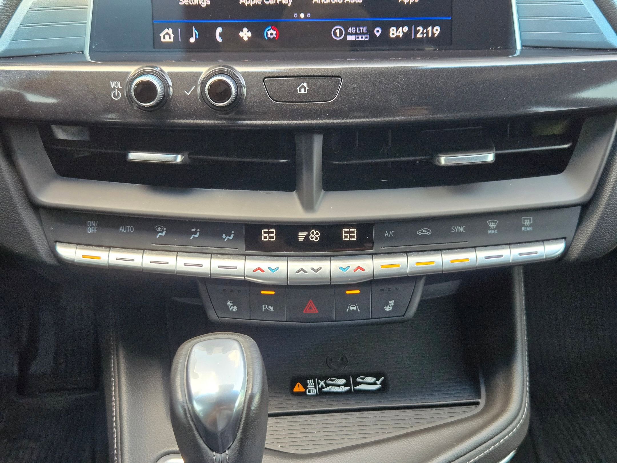 Used 2024 Cadillac CT4 Luxury w/ Cold Weather Package RWD image 18