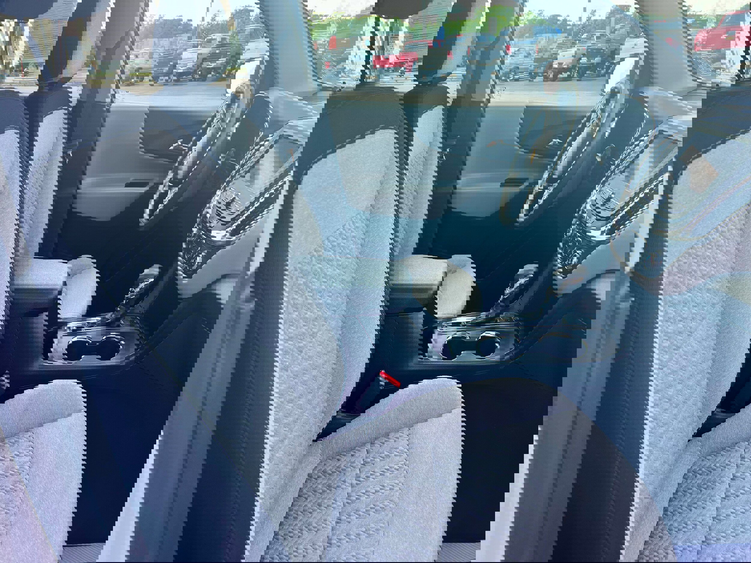 Used 2022 Chevrolet Equinox LT image 16