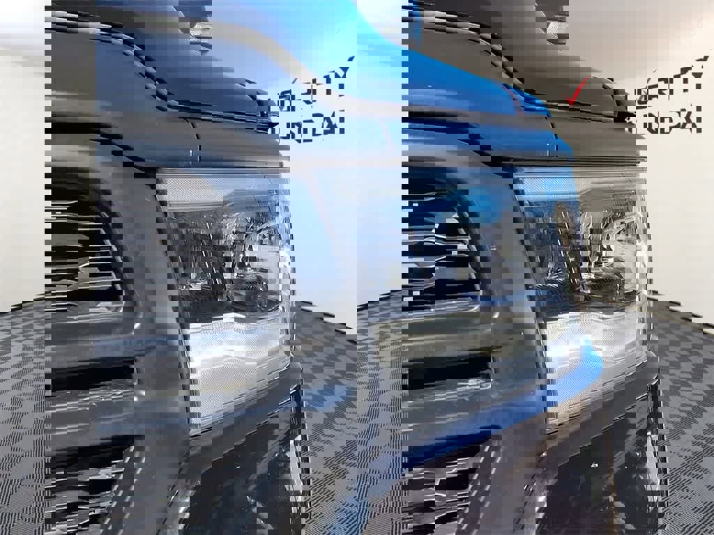 Used 2022 RAM 1500 Big Horn w/ Built-to-serve Edition image 8