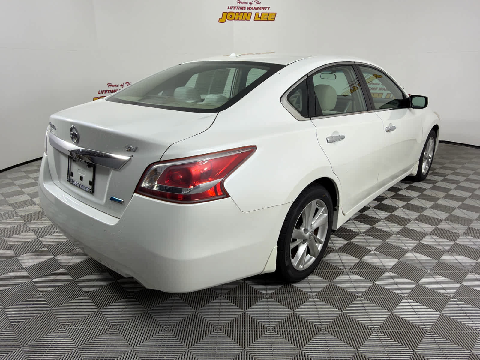 Used 2013 Nissan Altima 2.5 SV FWD image 6