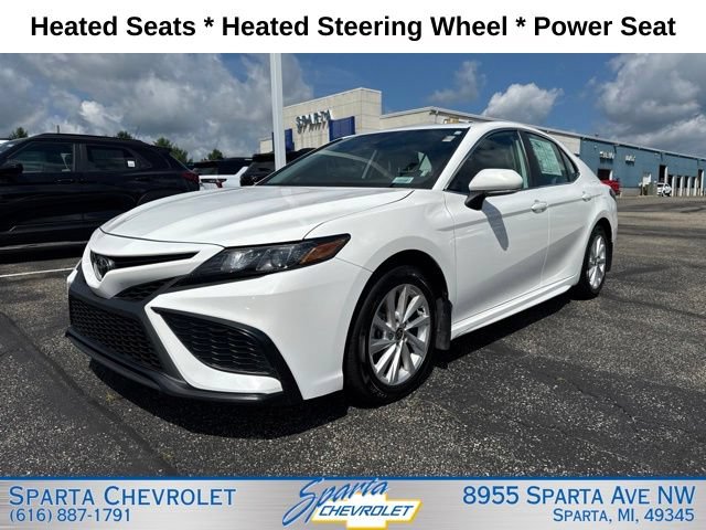 Used 2024 Toyota Camry SE FWD image 7