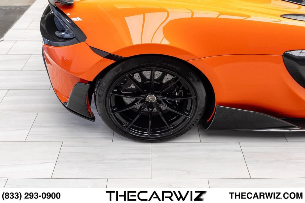 Used 2019 McLaren 600LT RWD image 36