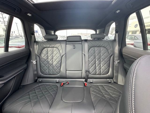 New 2026 BMW X5 xDrive40i w/ Premium Package AWD/4WD image 32