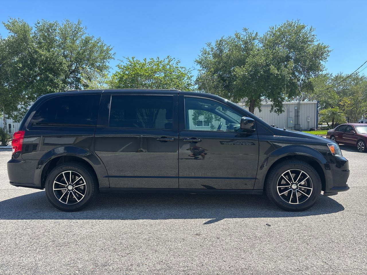 Used 2019 Dodge Grand Caravan GT image 5