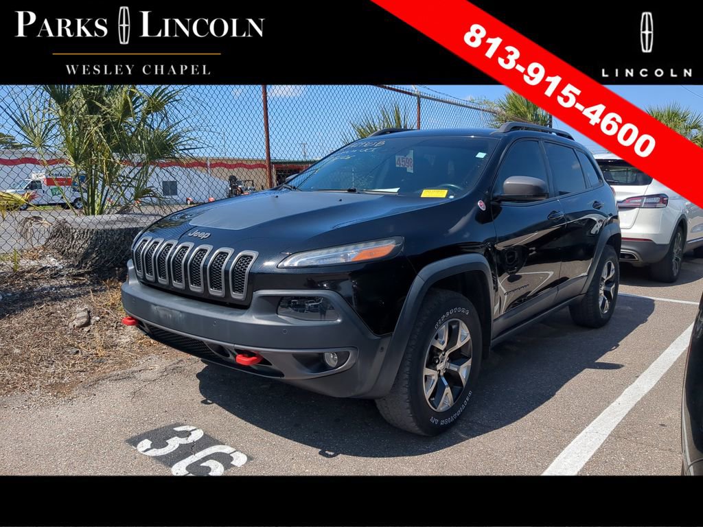 Used 2014 Jeep Cherokee Trailhawk w/ Technology Group AWD/4WD image 5