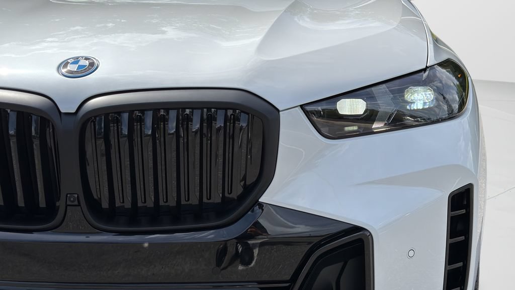 New 2026 BMW X5 xDrive50e w/ M Sport Package AWD/4WD image 27