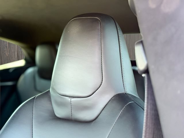 Used 2016 Tesla Model S 60 RWD image 17