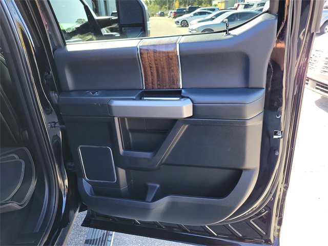 Used 2017 Ford F350 Platinum w/ Platinum Ultimate Package image 30