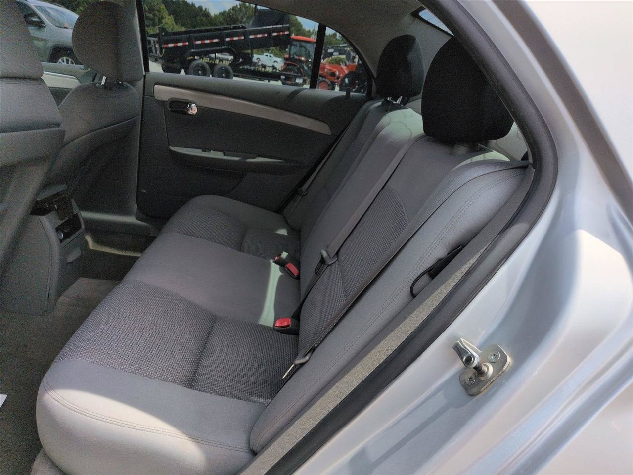 Used 2011 Chevrolet Malibu LS FWD image 25