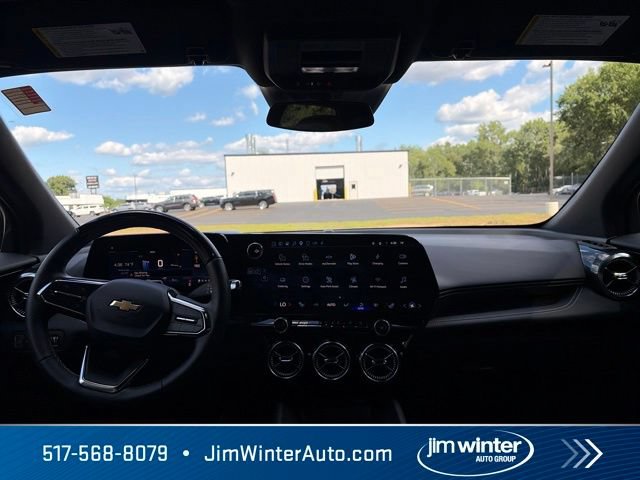 Used 2026 Chevrolet Blazer EV LT w/ Super Cruise Package AWD/4WD image 19