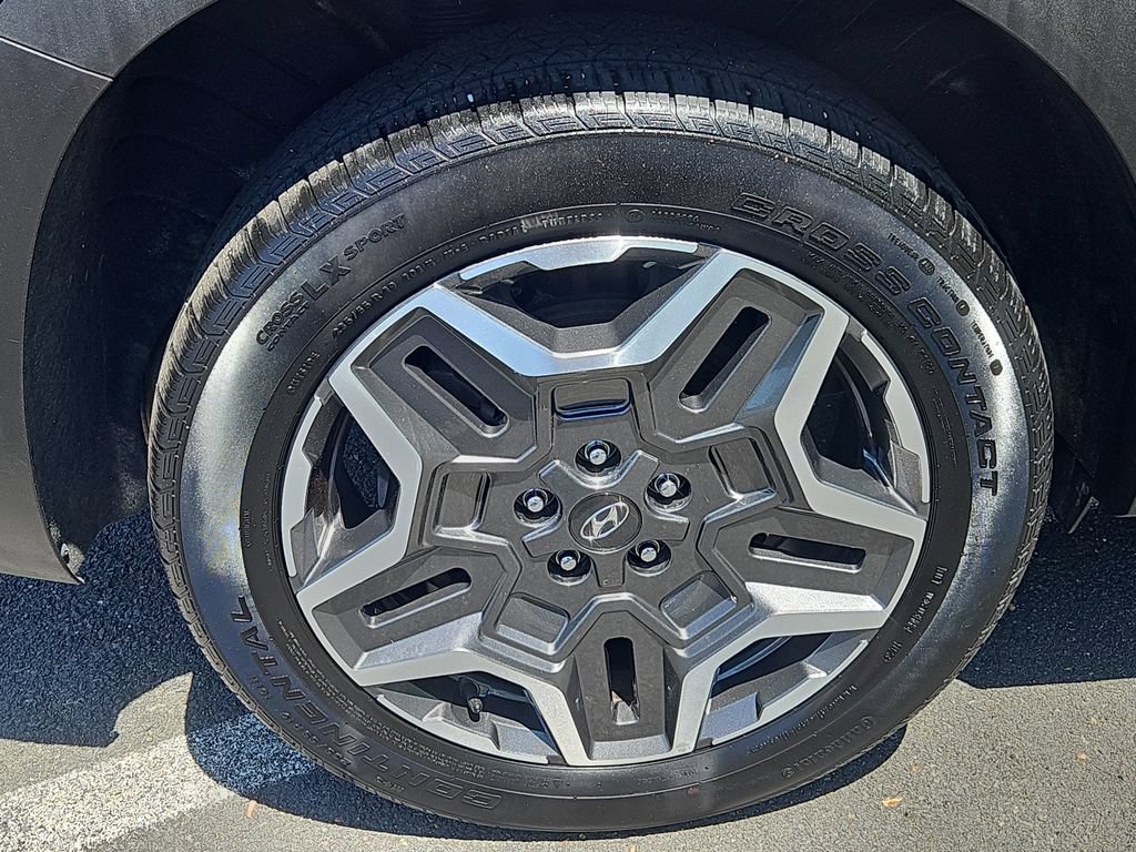Used 2023 Hyundai Santa Fe Limited AWD/4WD image 7