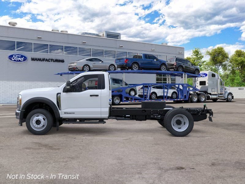 New 2026 Ford F550 4x4 Regular Cab Super Duty image 3