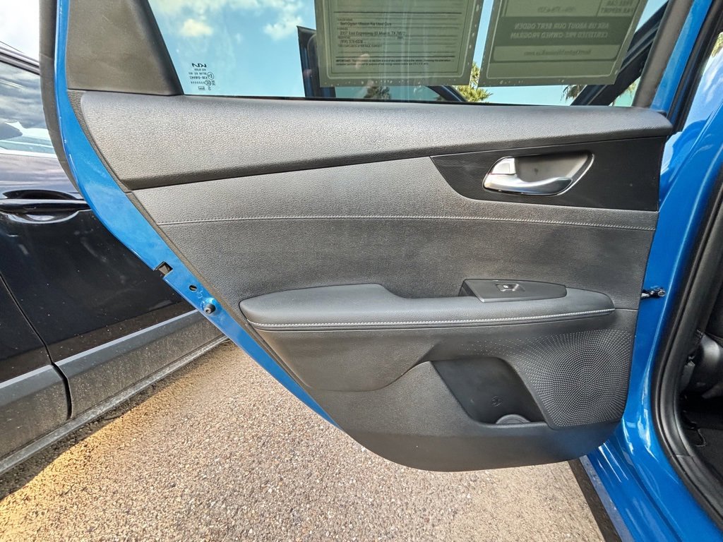 Used 2024 Kia Forte GT-Line w/ GT-Line Premium Package image 14