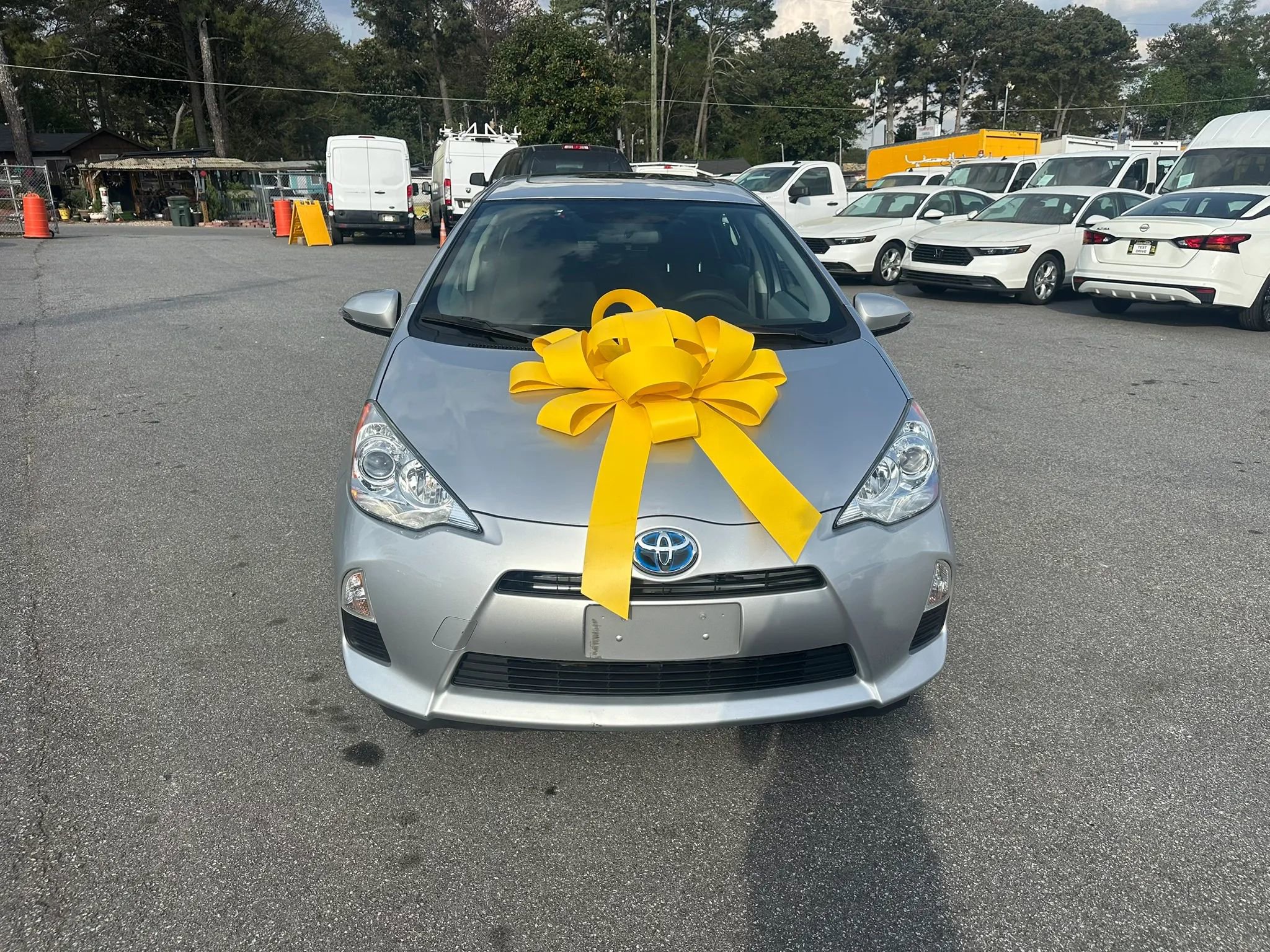 Used 2013 Toyota Prius C Three FWD image 3