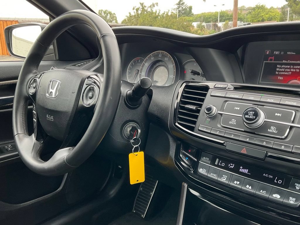 Used 2016 Honda Accord Sport image 38