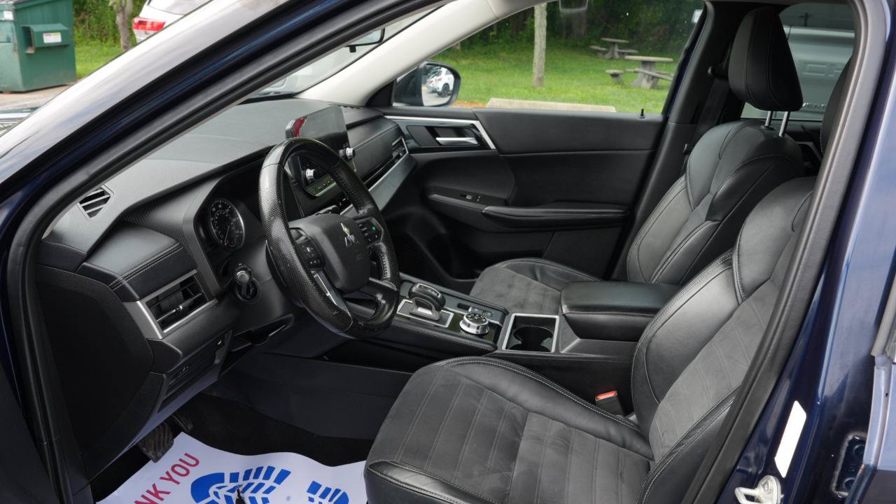 Used 2022 Mitsubishi Outlander SE AWD/4WD image 18