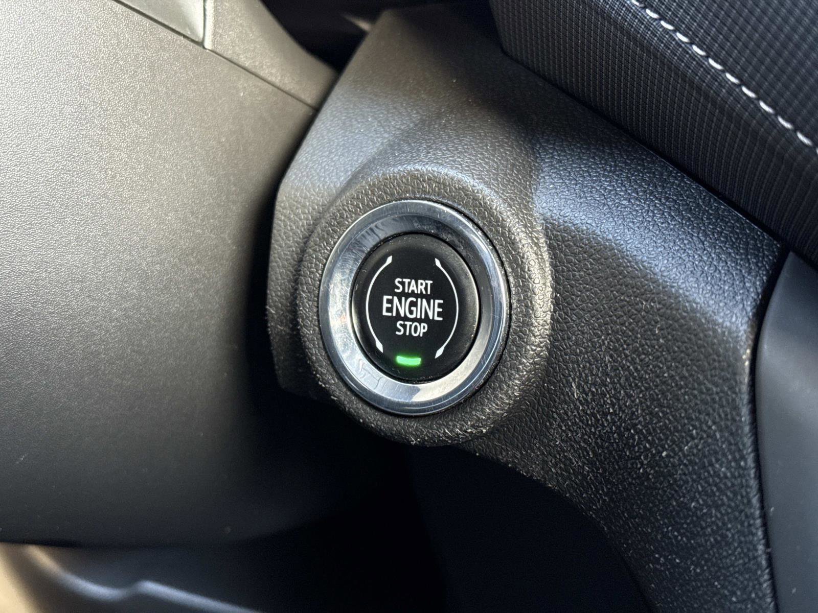 Used 2023 Chevrolet TrailBlazer ACTIV w/ Technology Package image 13