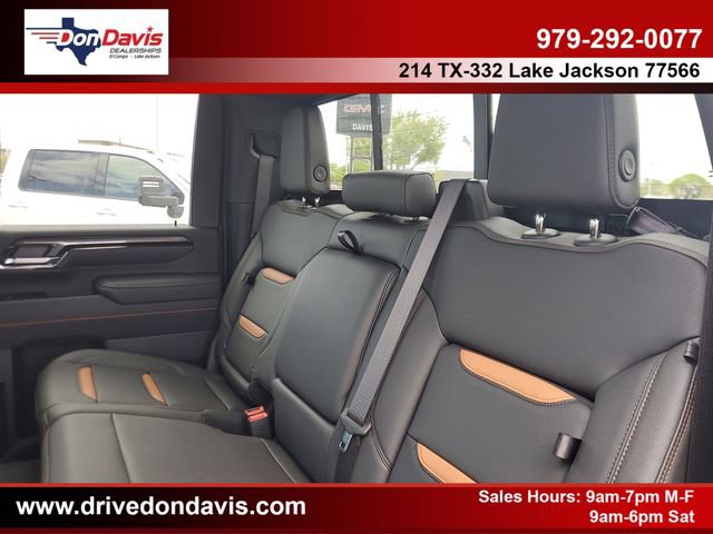 New 2026 GMC Sierra 2500 AT4 w/ AT4 Premium Plus Package AWD/4WD image 8
