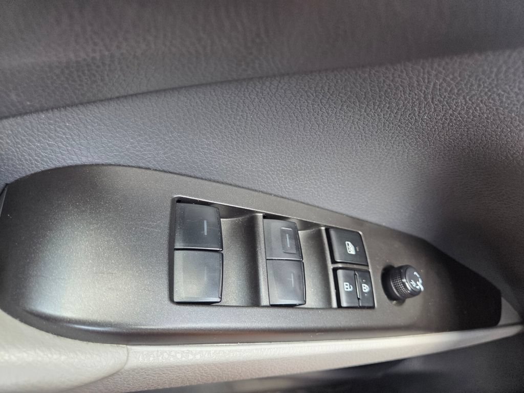 Used 2024 Toyota Camry LE w/ Convenience Package FWD image 19
