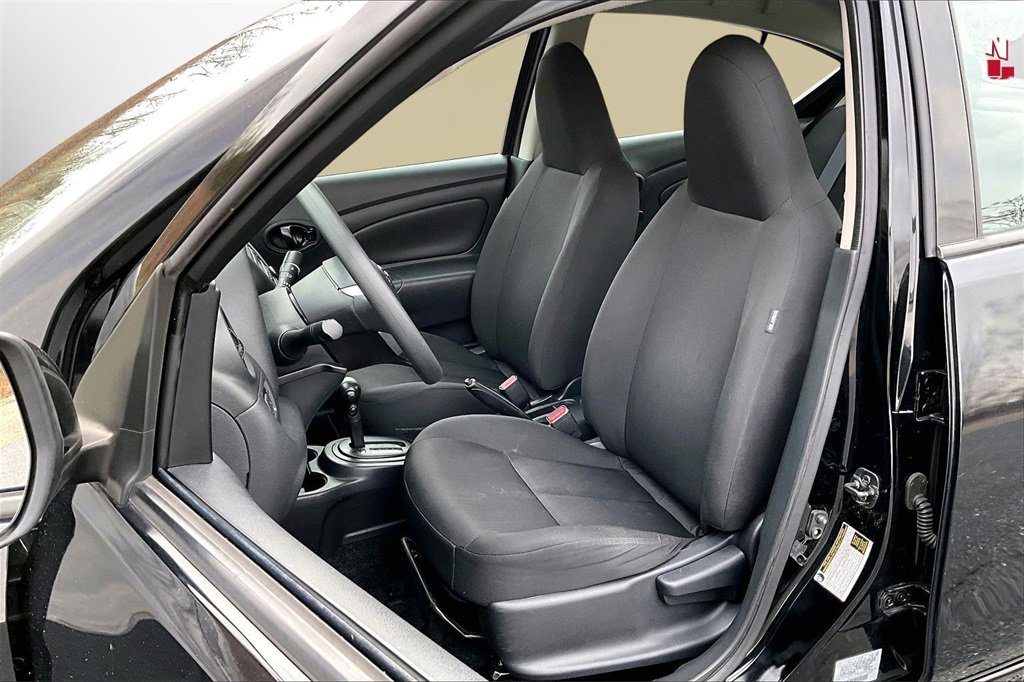 Used 2017 Nissan Versa S Plus image 19