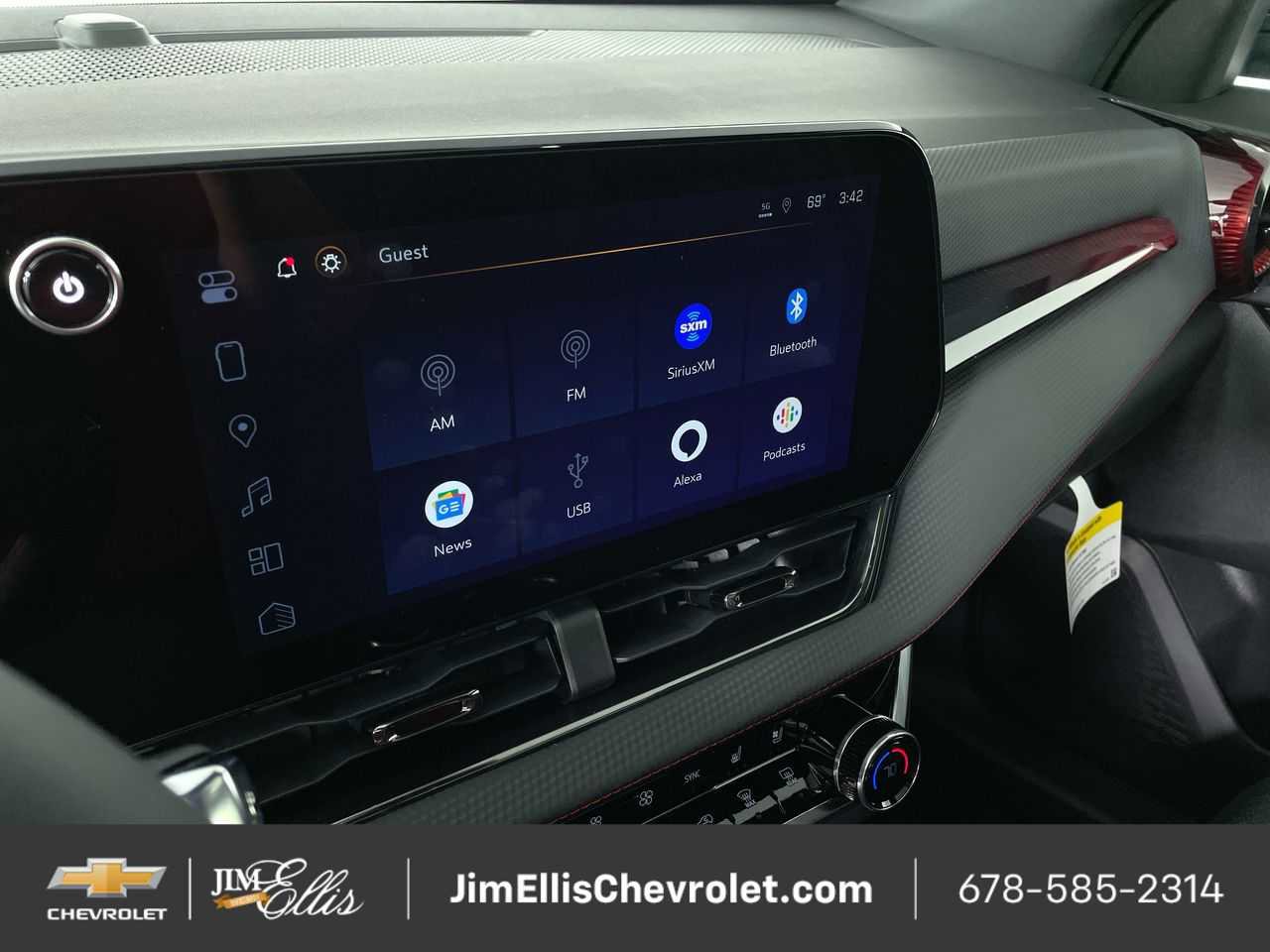 Certified 2025 Chevrolet Equinox RS w/ Safety and Technology Package image 25