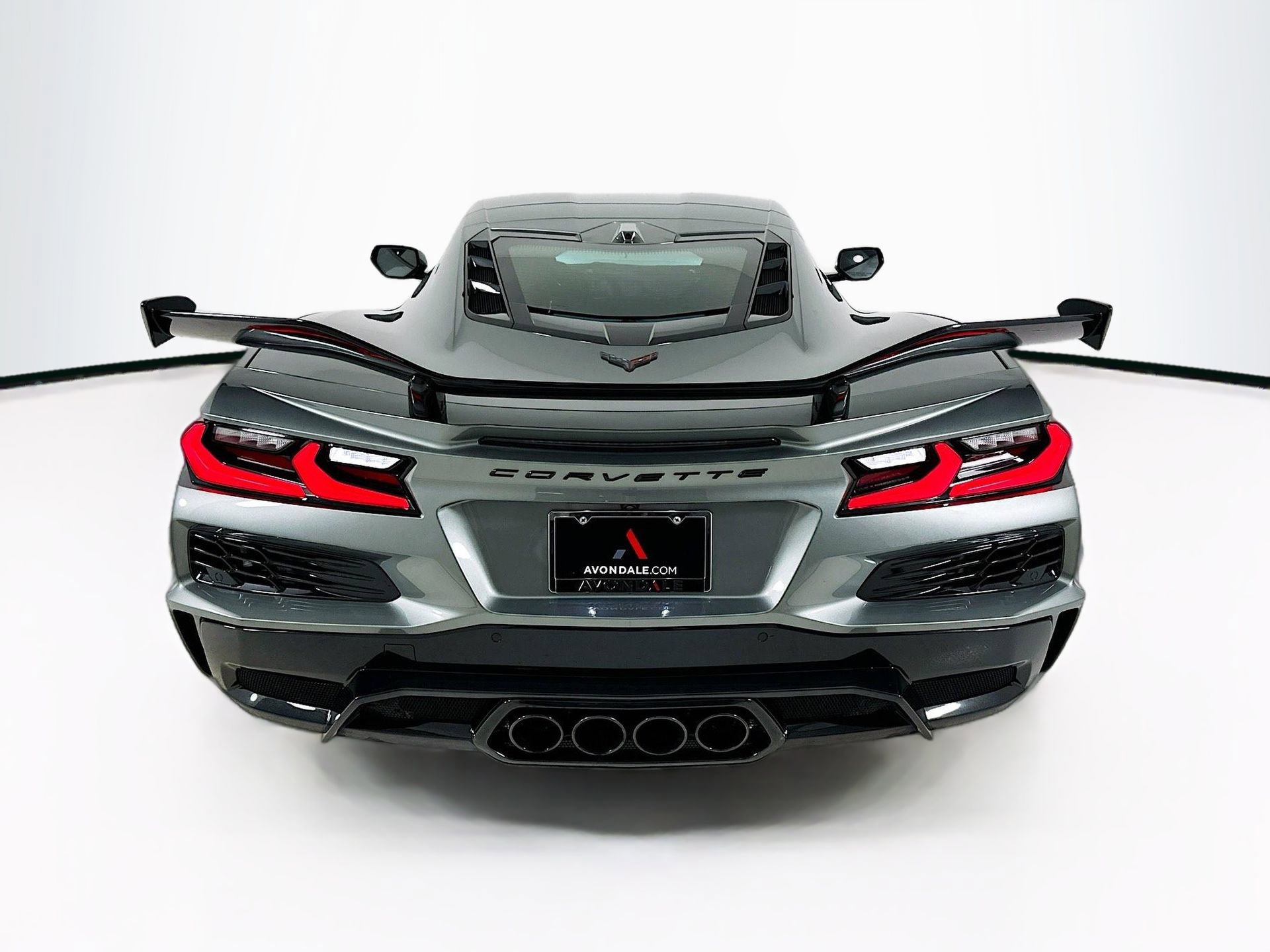 Used 2023 Chevrolet Corvette Z06 w/ Z07 Performance Package RWD image 7