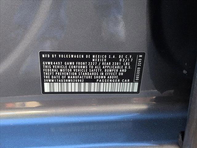 Used 2017 Volkswagen Golf S image 27