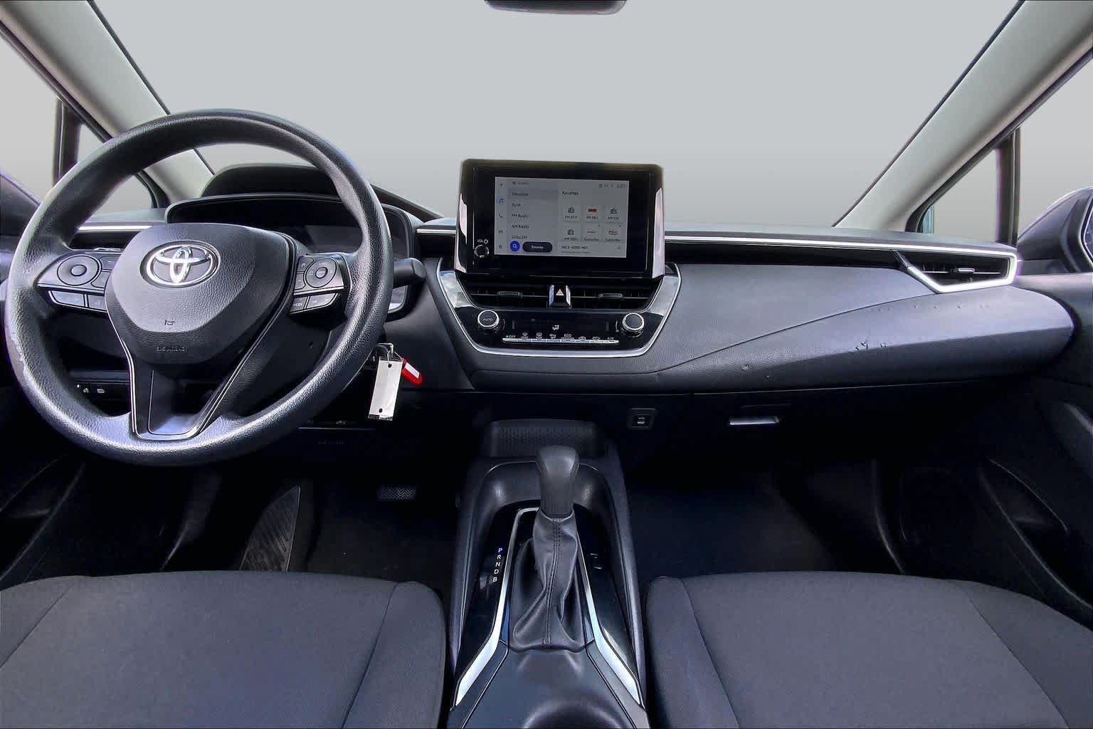 Used 2024 Toyota Corolla LE FWD image 15