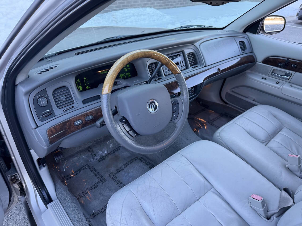 Used 2005 Mercury Grand Marquis LS image 13