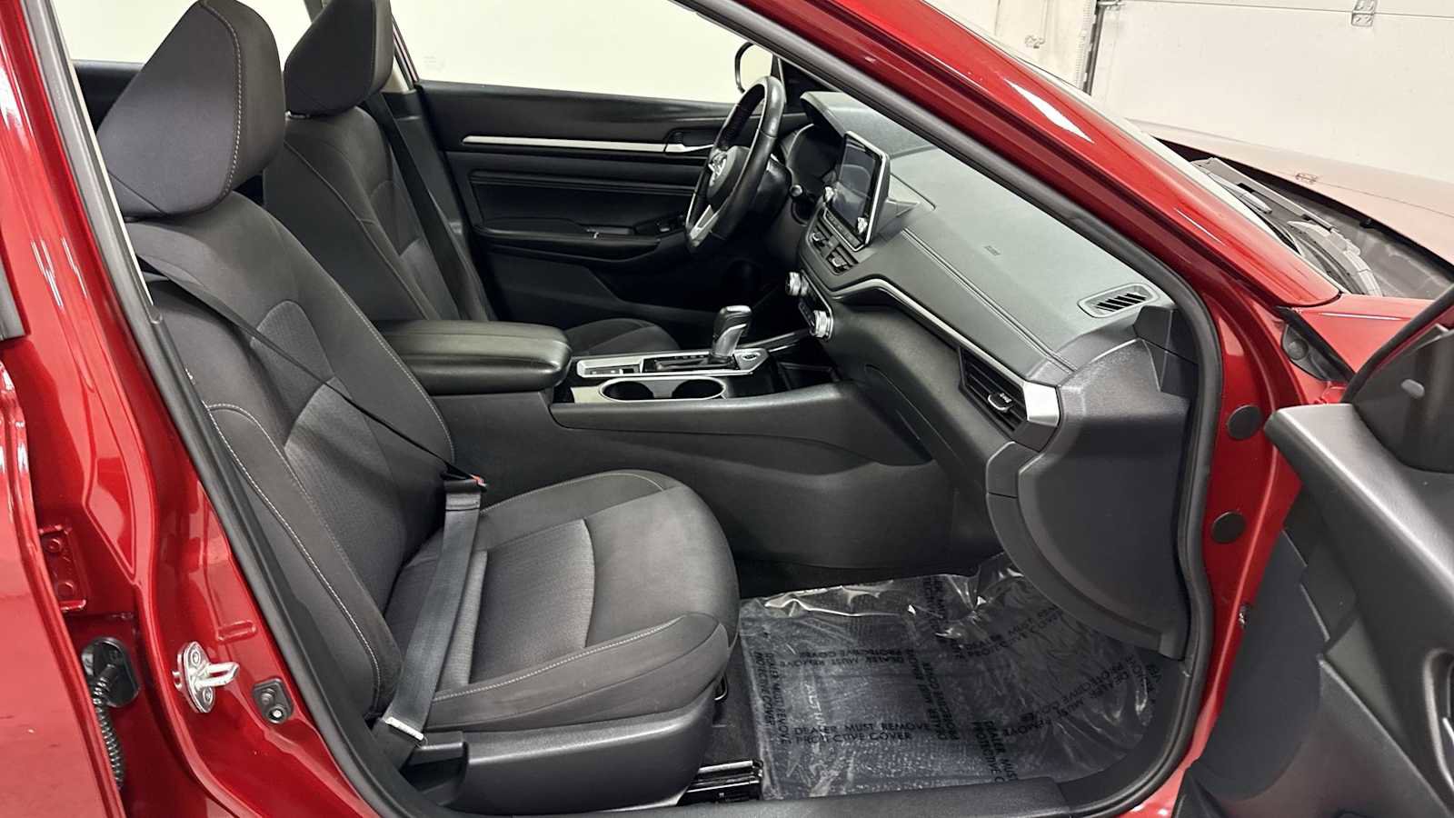 Used 2020 Nissan Altima 2.5 SV image 29