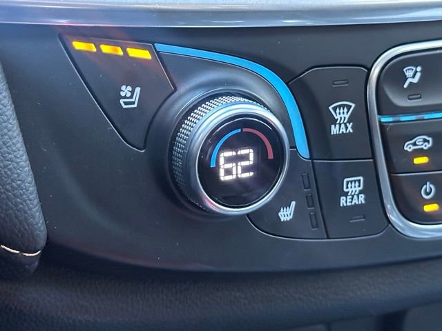 Used 2019 Chevrolet Traverse Premier w/ Redline Edition AWD/4WD image 23