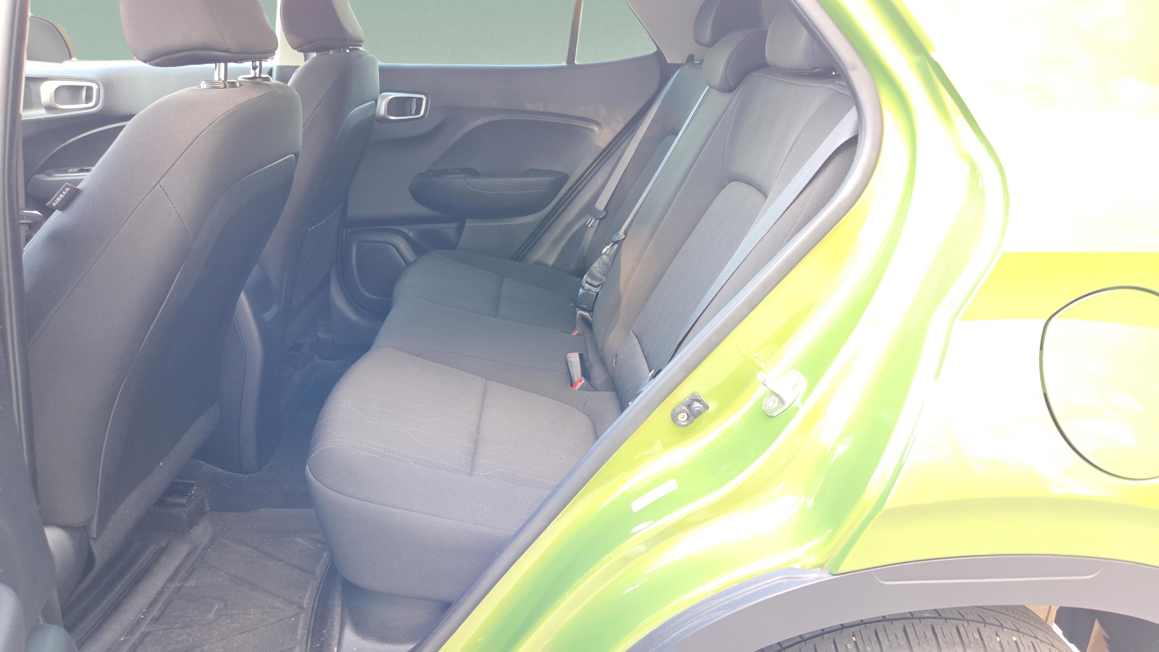 Used 2024 Hyundai Venue SE image 10